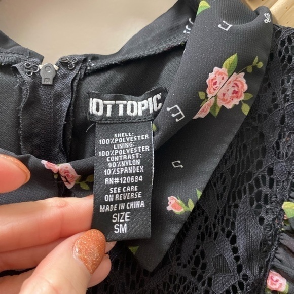 Hot Topic Darling Black Dress with Pink Roses - Picture 3 of 14
